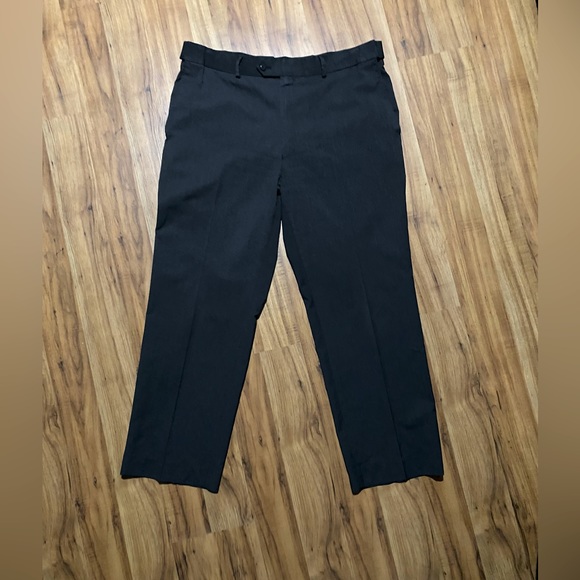 Stafford Men’s Year Round Classic Fit Dress Pants 38 X 30 - Picture 3 of 13